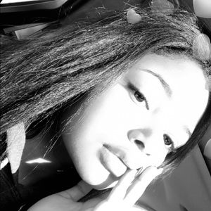 Meet your Posher, Jazmine